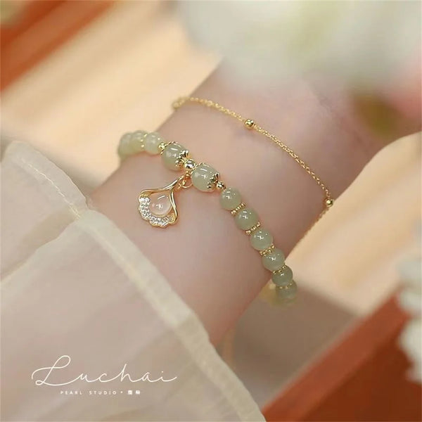 Elegant Jasper Scallop Bracelet